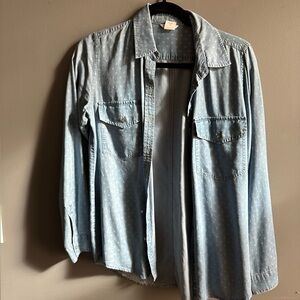 Club Monaco Chambray Button Down Shirt Small